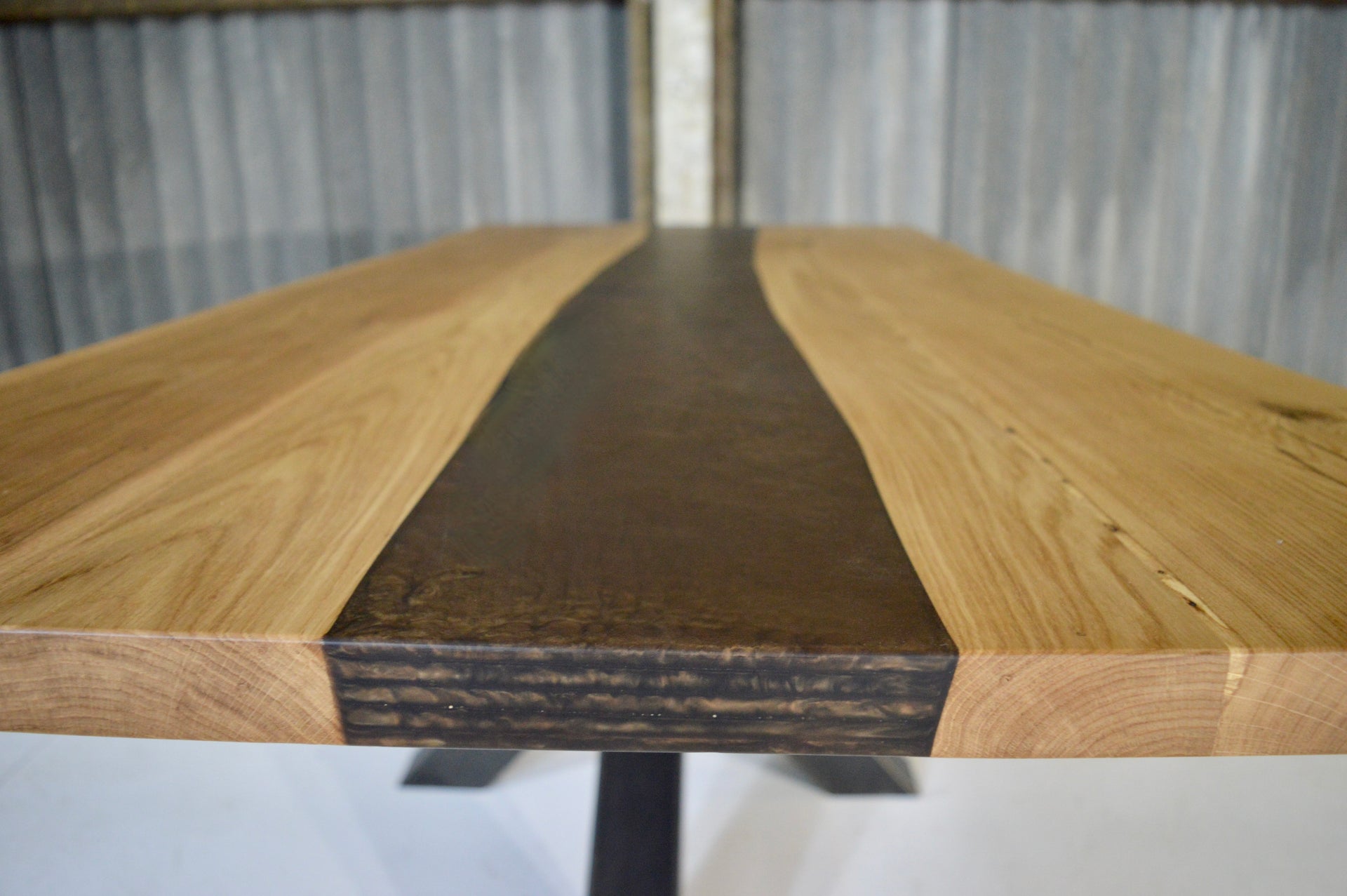 The Oak River Metal Spider-200 x 100 cm