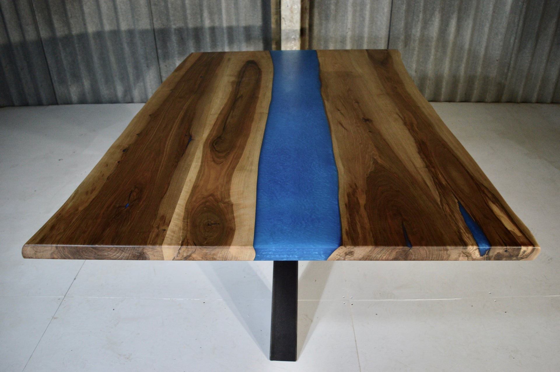 The Walnut Resin River:  180 x 120 cm