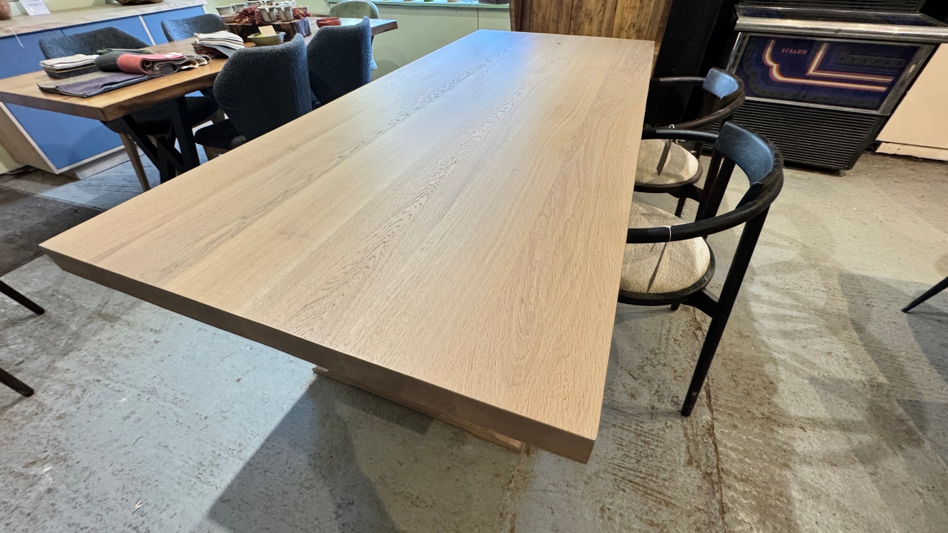 The Heritage:230 x 101 cm