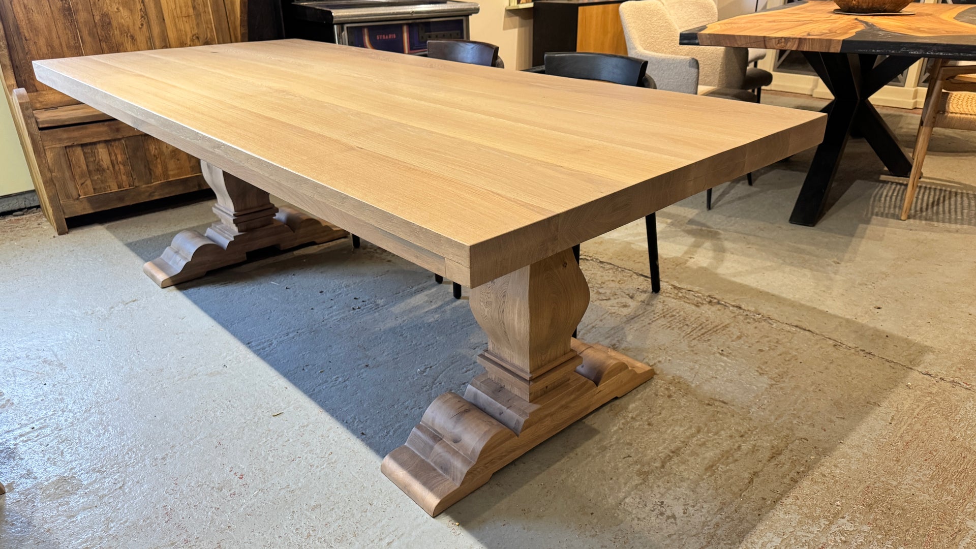 The Heritage:230 x 101 cm