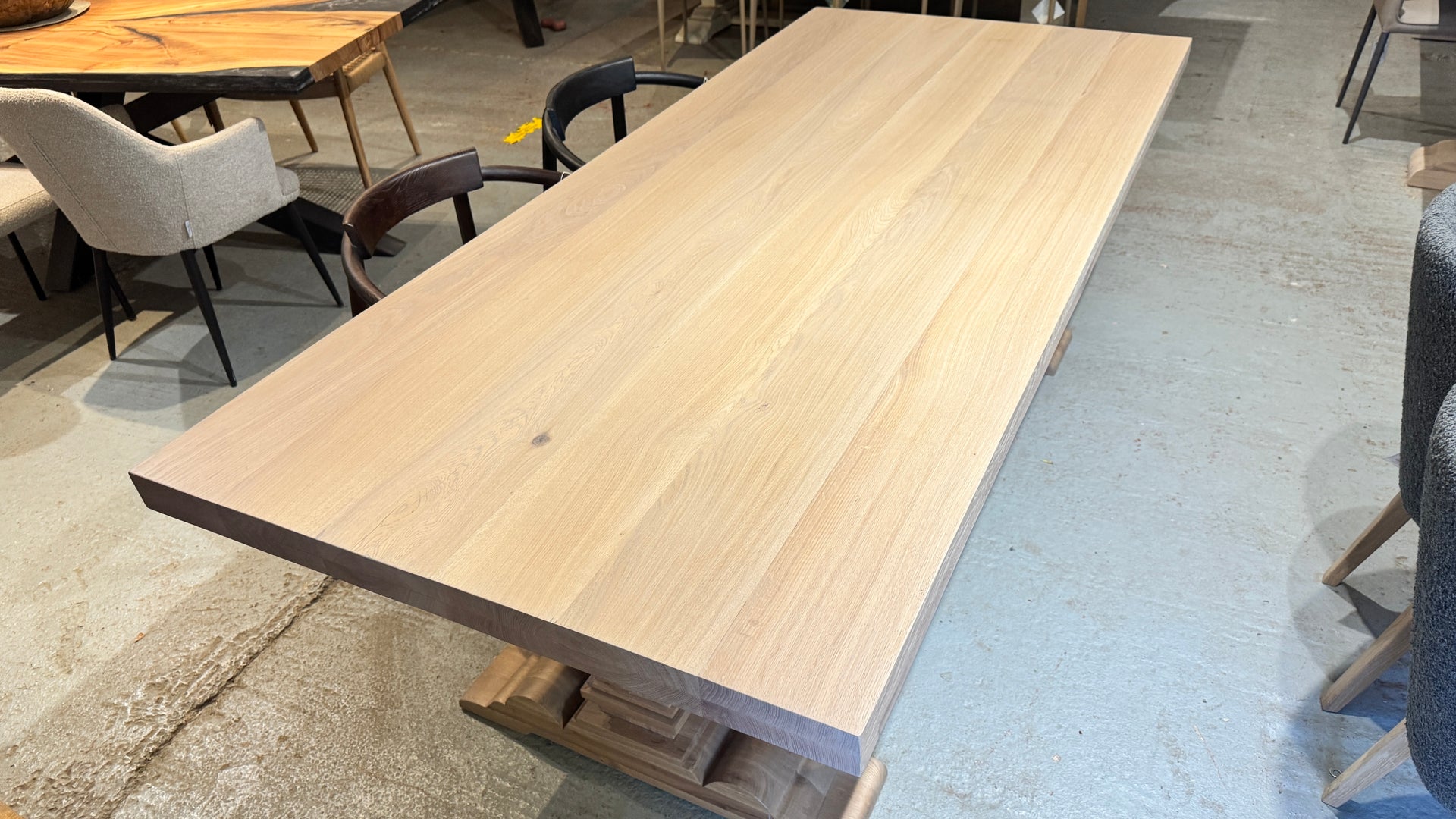 The Heritage:230 x 101 cm