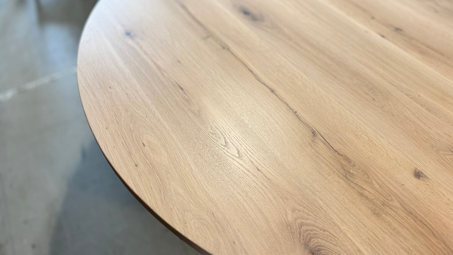 The Round Metal Spider: 160 cm