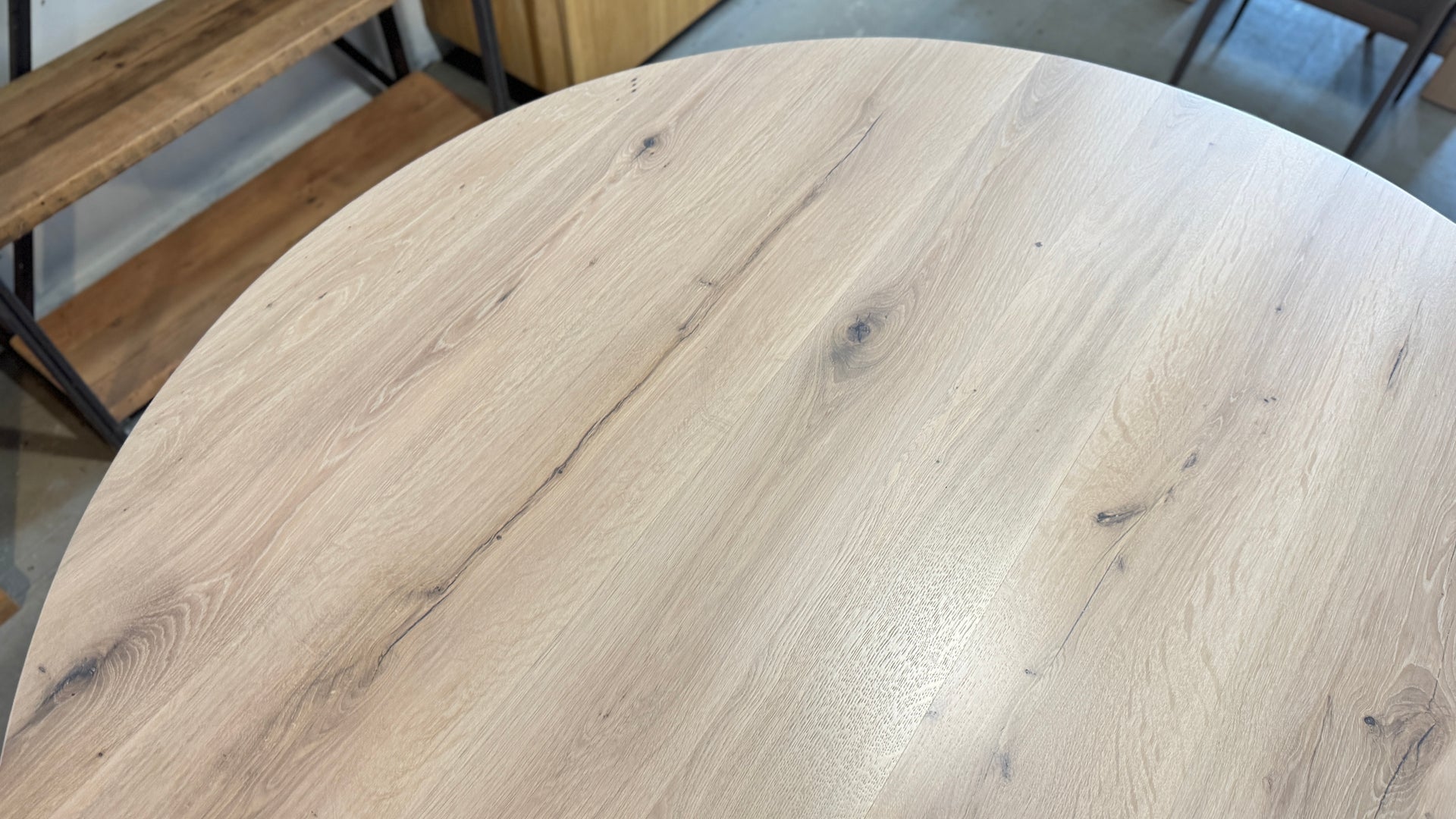 The Round Metal Spider: 160 cm