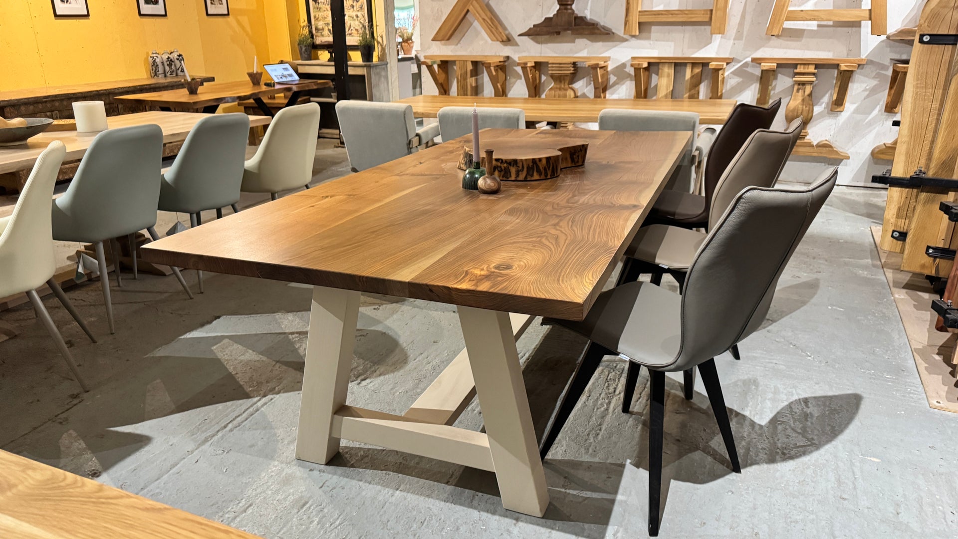 The Walnut Painted A- 240 x 110 cm