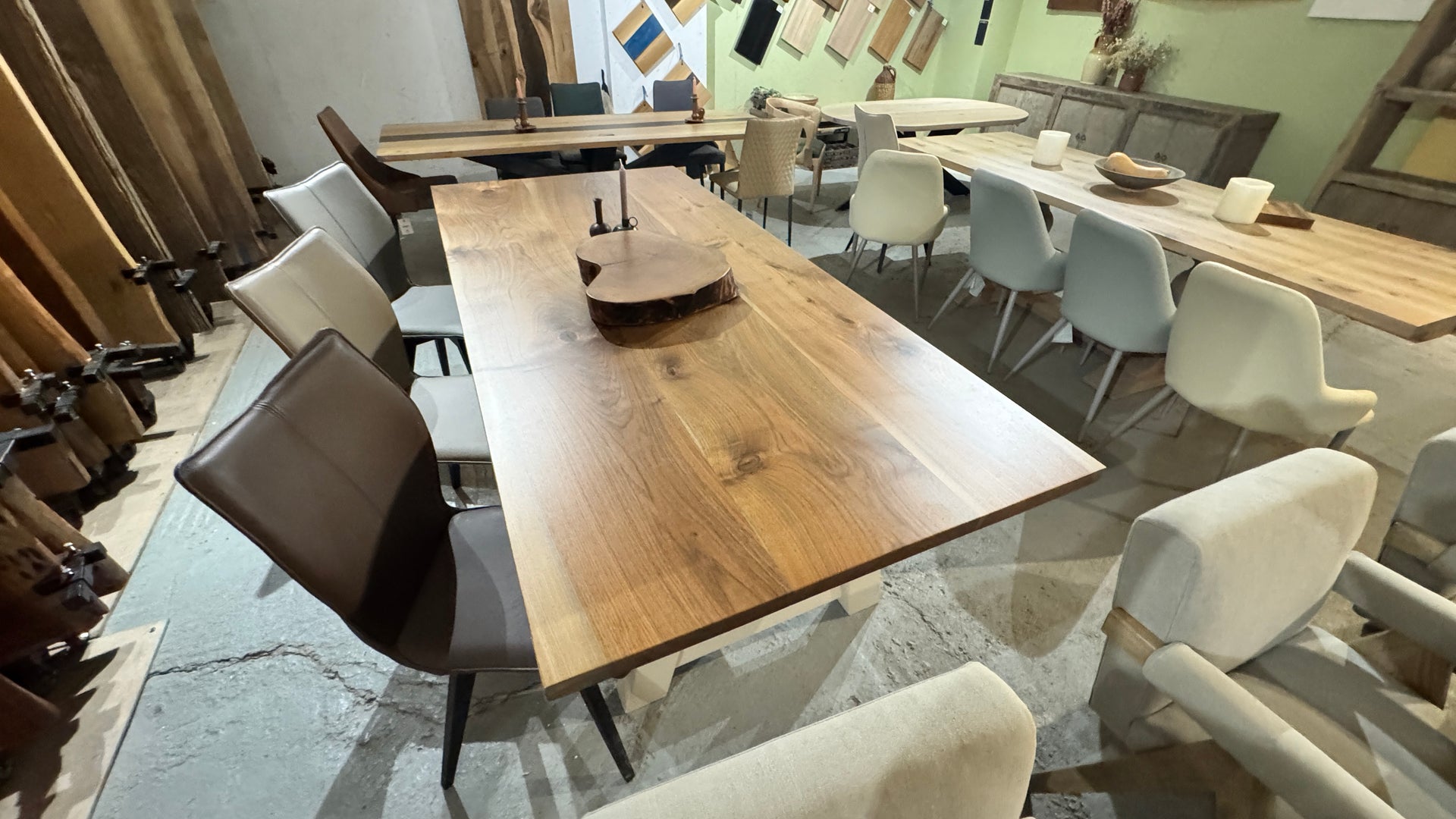 The Walnut Painted A- 240 x 110 cm