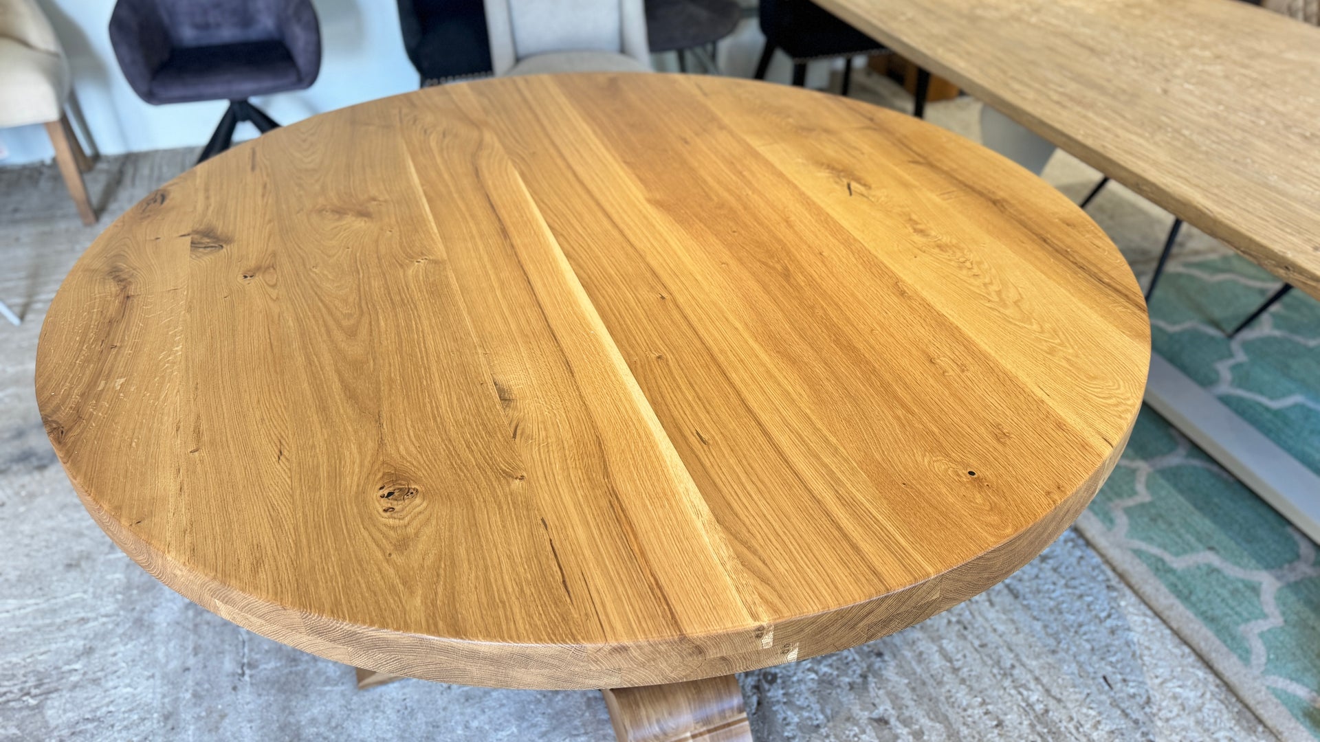 The Round Heritage- 140 x 140 cm