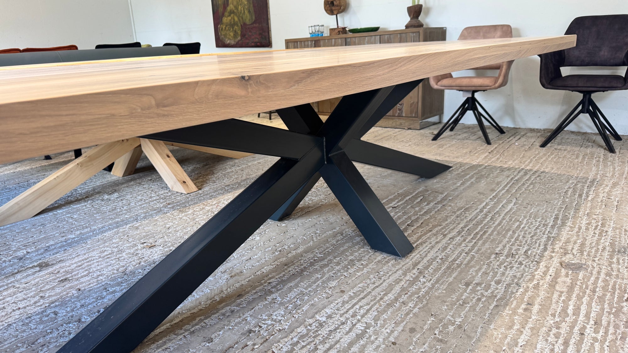 The Metal Spider: 280 x 120 cm