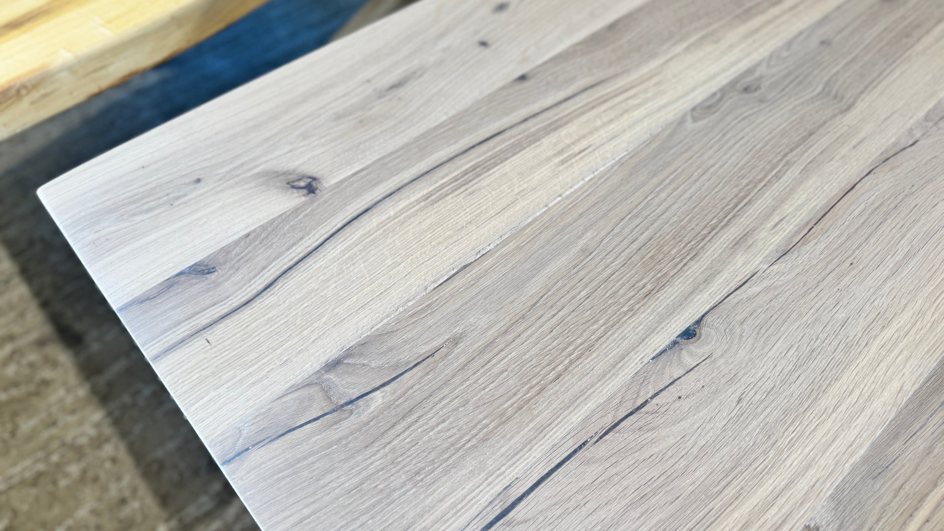 The Metal Spider: 280 x 120 cm