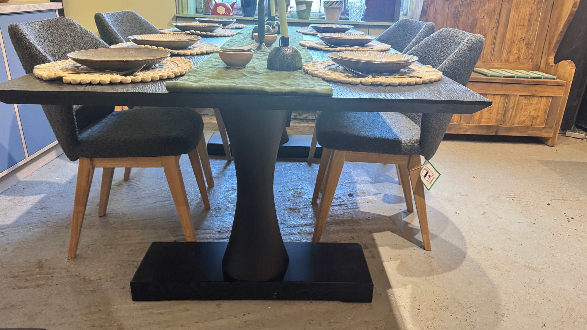 The Taper: 210 x 103 cm