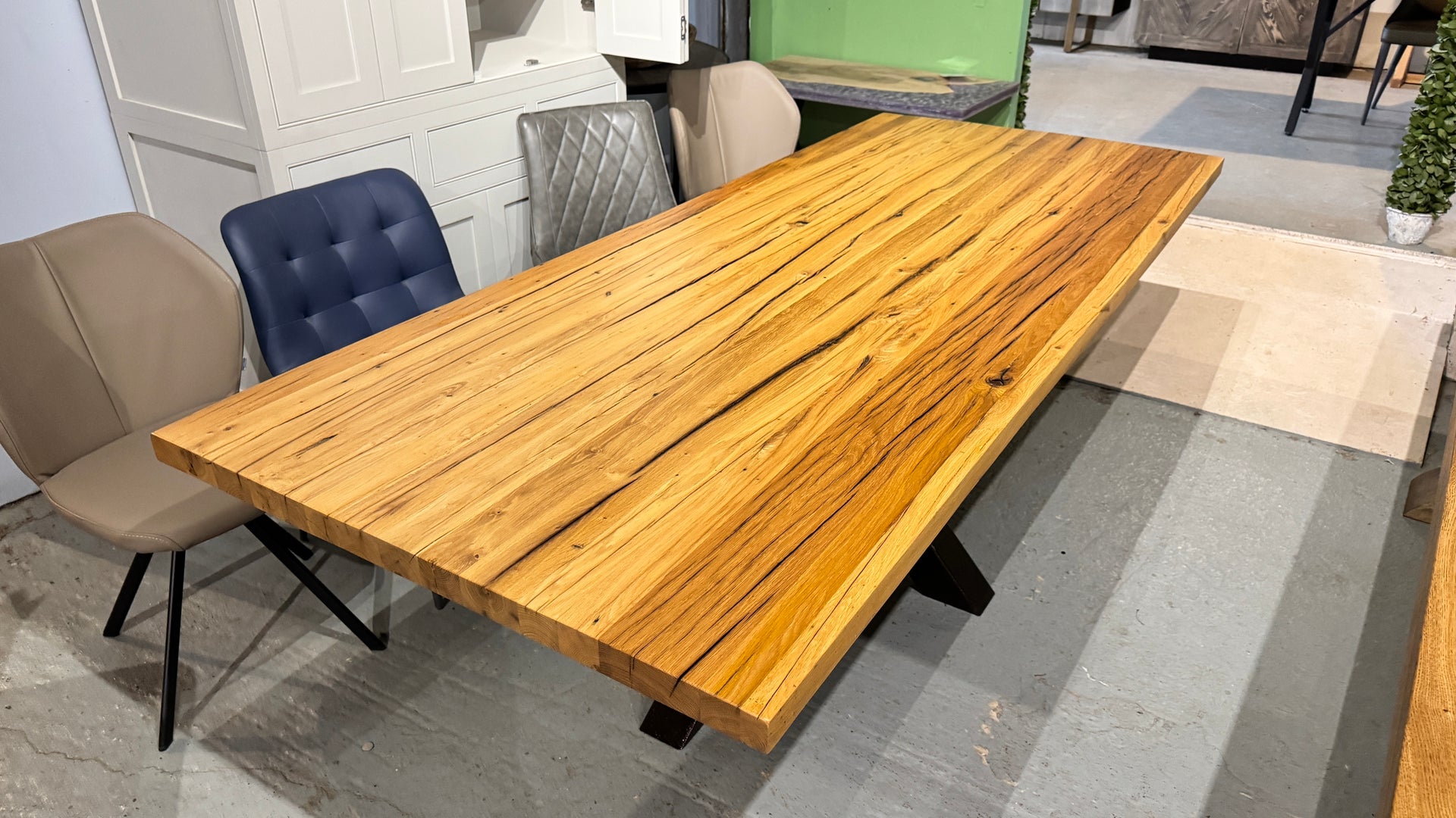 The Reclaimed Metal Spider: 240 x 100 cm