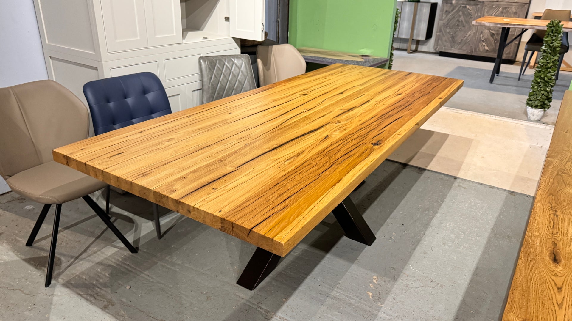 The Reclaimed Metal Spider: 240 x 100 cm