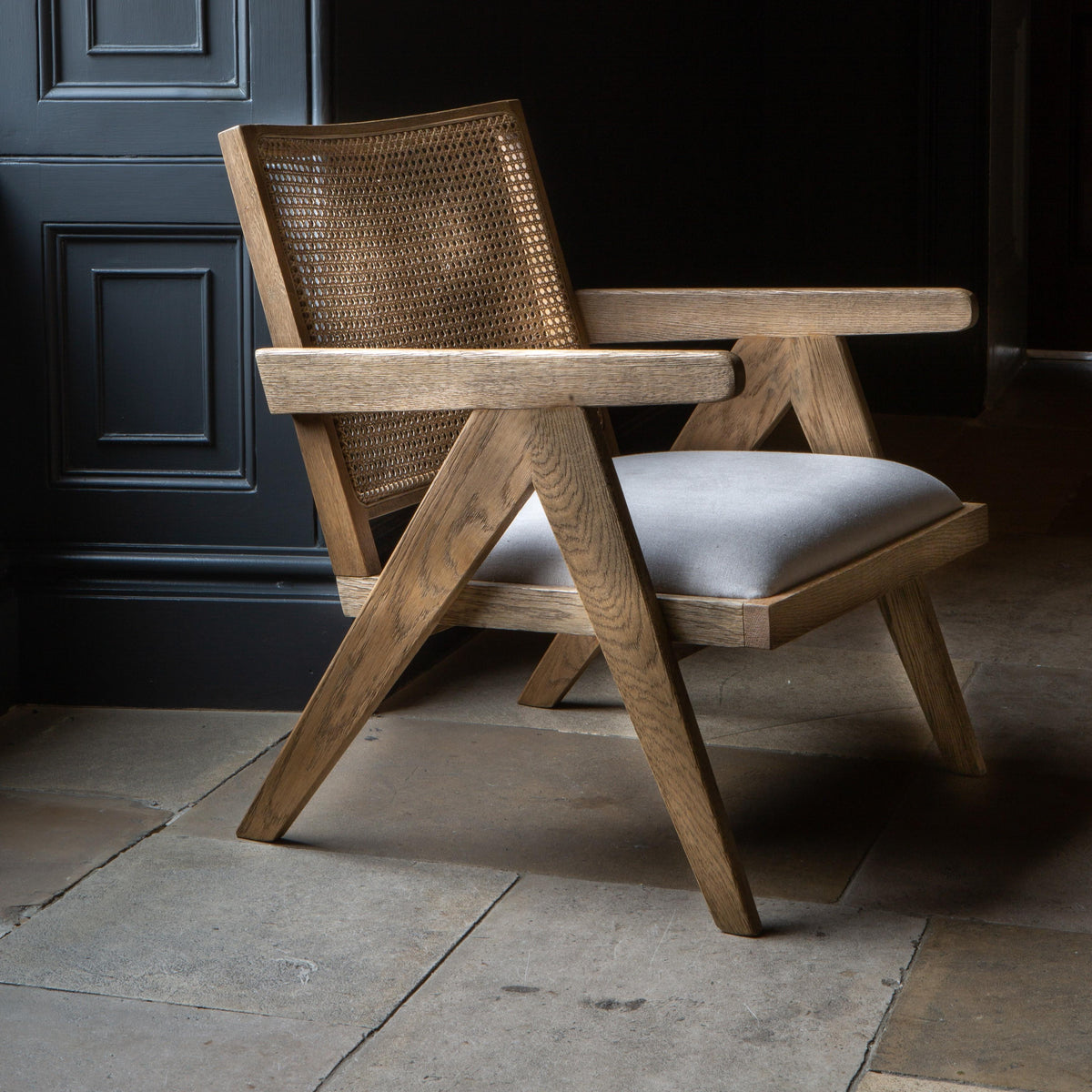 The Zara Lounge Chair