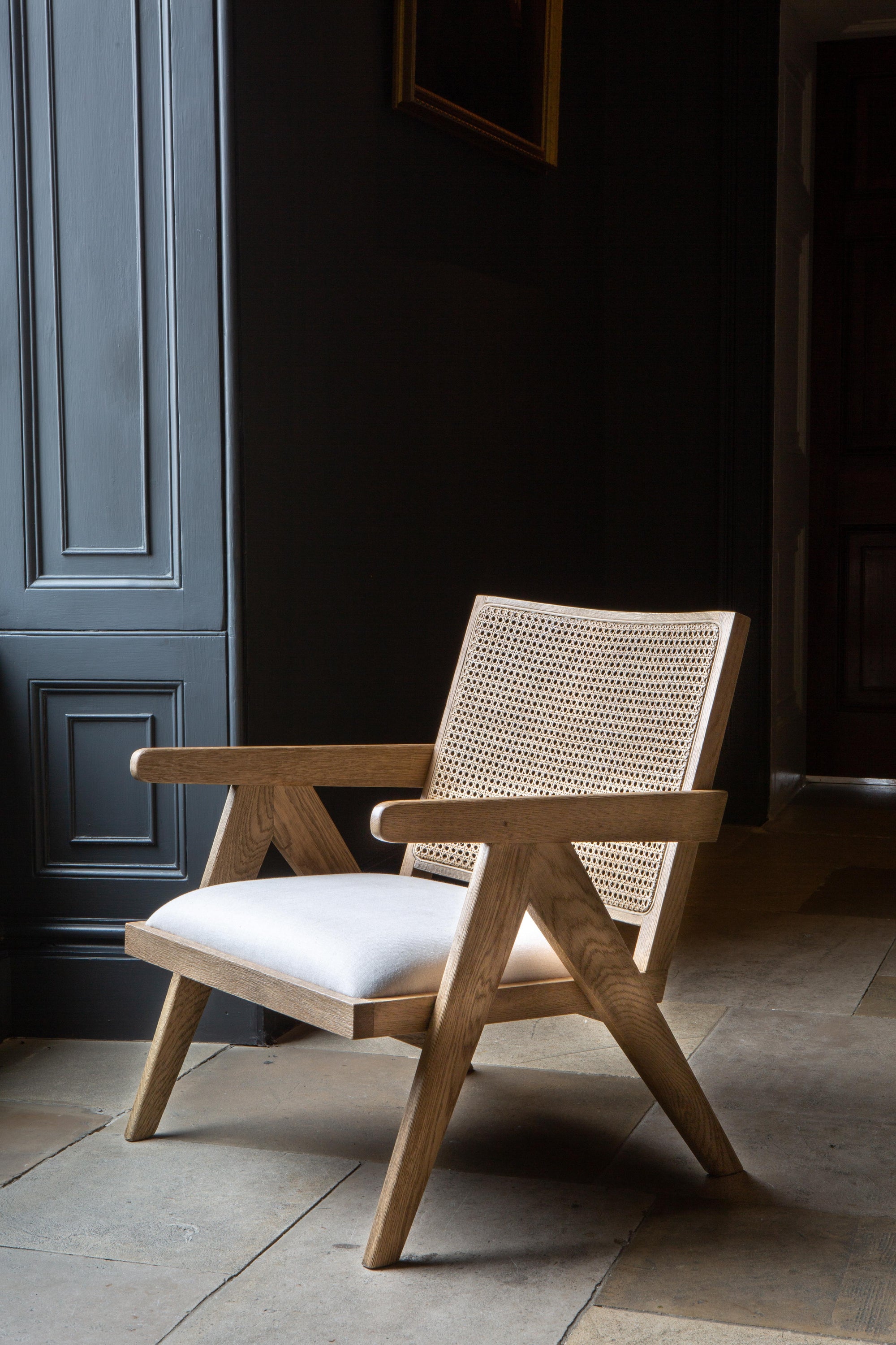 The Zara Lounge Chair