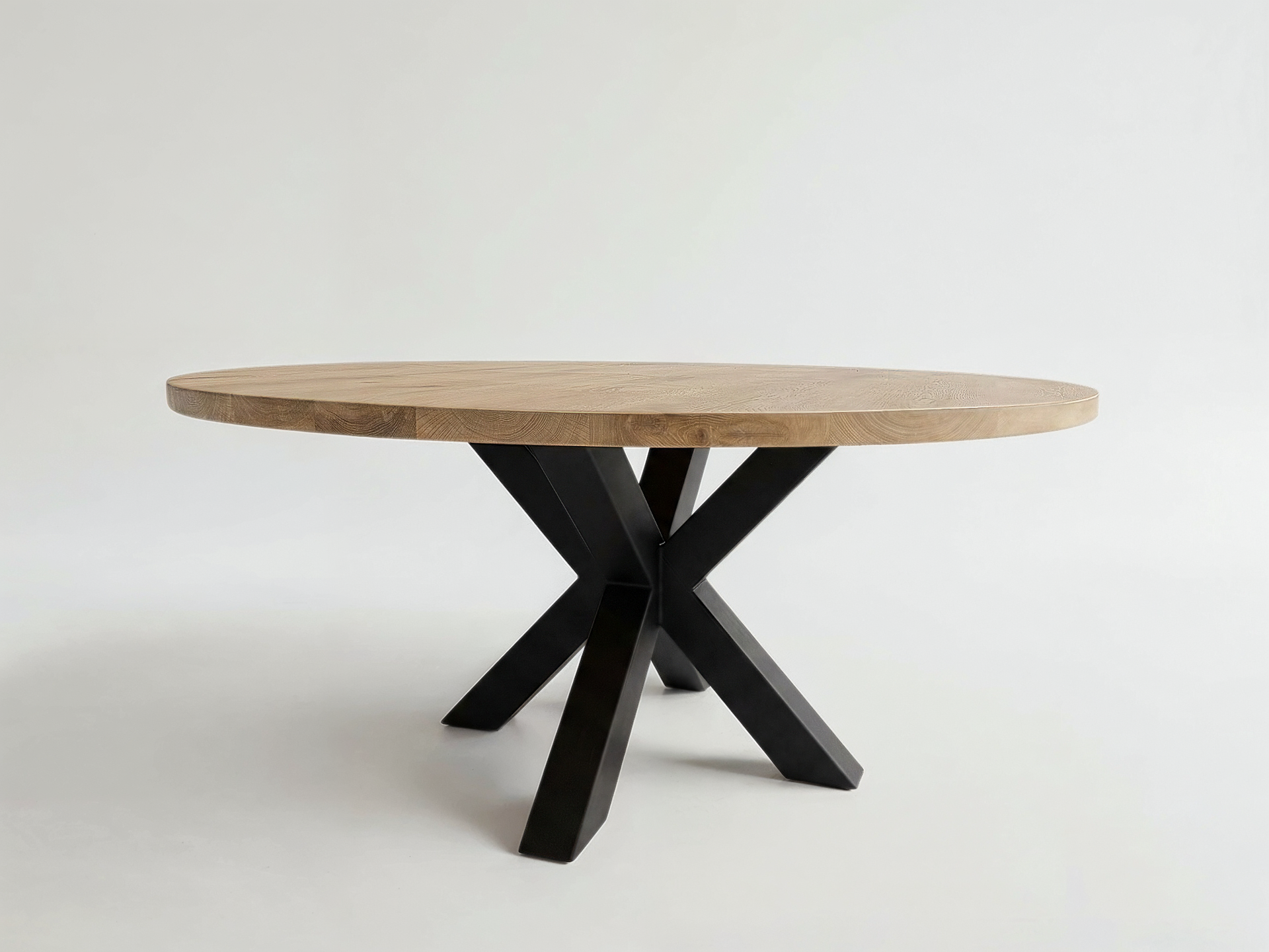 The Round Metal Spider