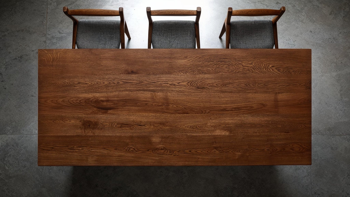 Duke Oak oak finish in room