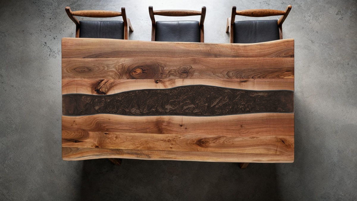 Bark resin finish in room