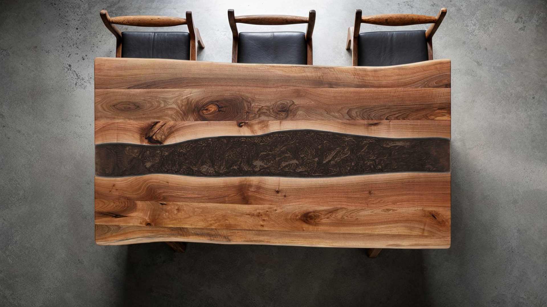 Bark resin finish in room